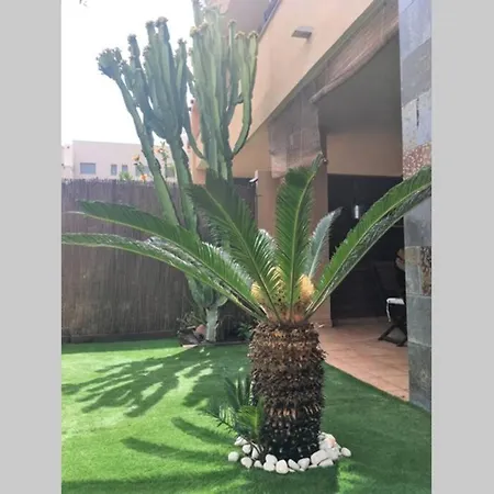 Chill Out Ground Floor Apartm +private Garden+wifi *