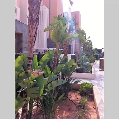 Chill Out Ground Floor Apartm +private Garden+wifi
